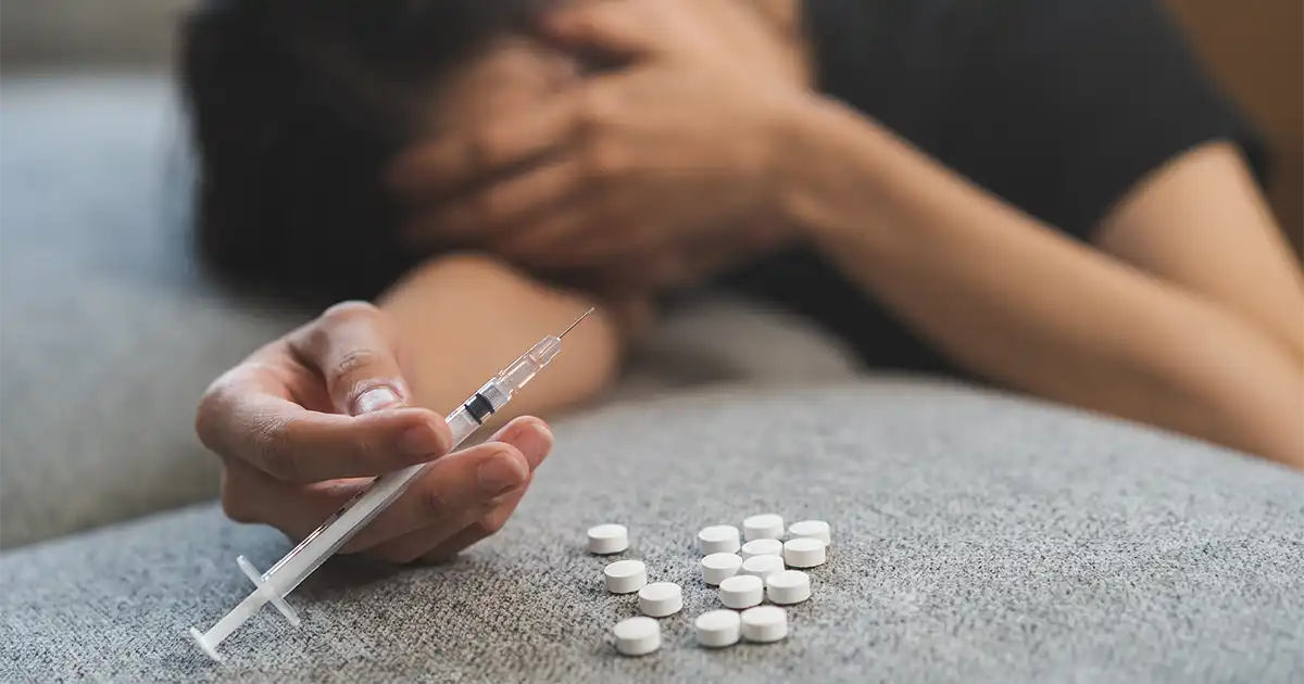 Bizitza aseguruek suizidioa estaltzen dute? 2025eko baldintzak eta itxarote-epeak